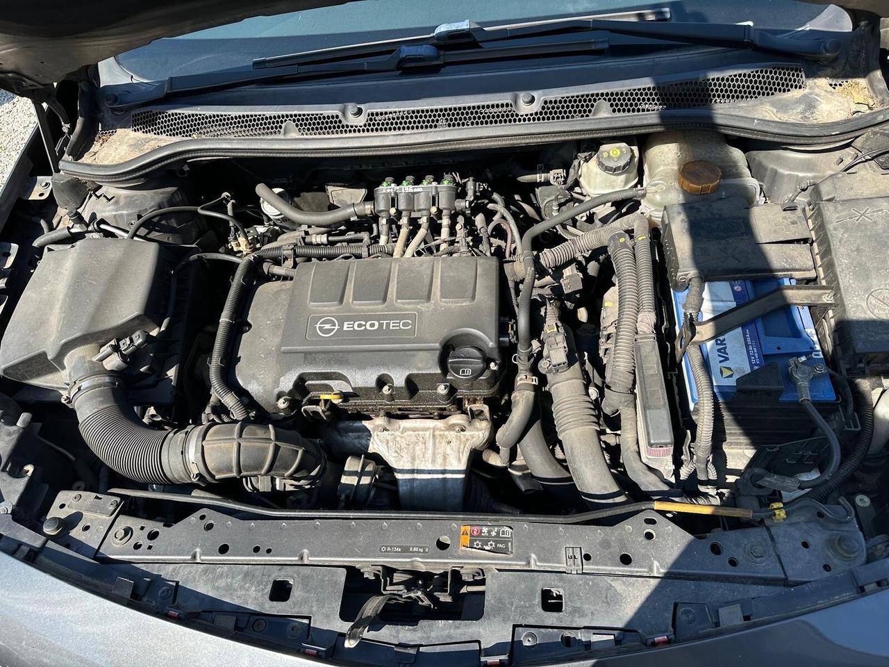 Opel Astra 1.4 GPL 2033 EXPORT / COMMERCIANTI
