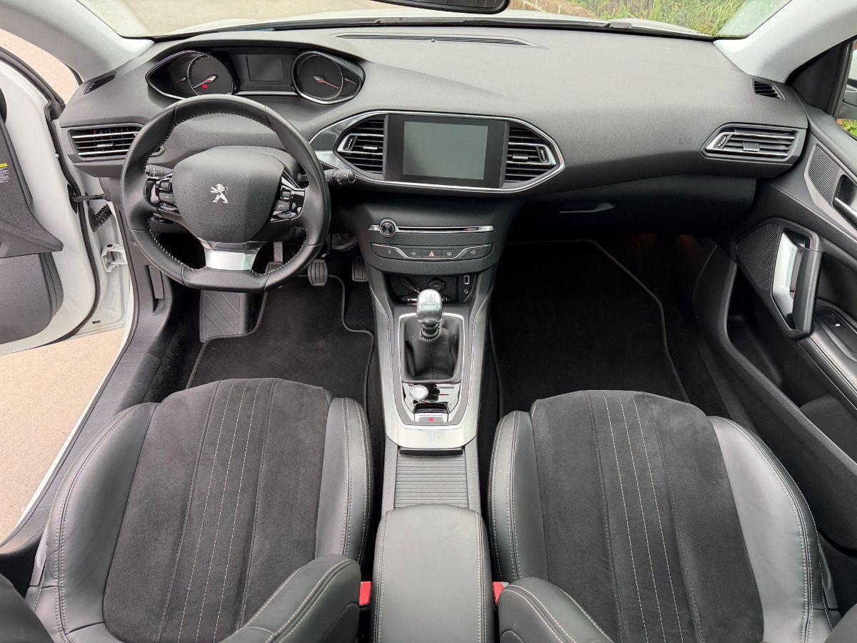 PEUGEOT - 308 - BlueHDi 120 S&S Allure