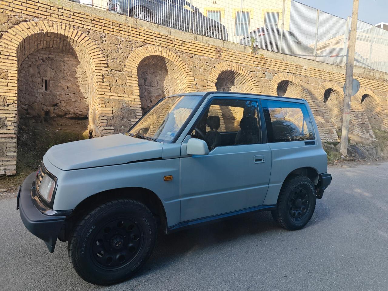 Suzuki Vitara 1.6 JLX GPL