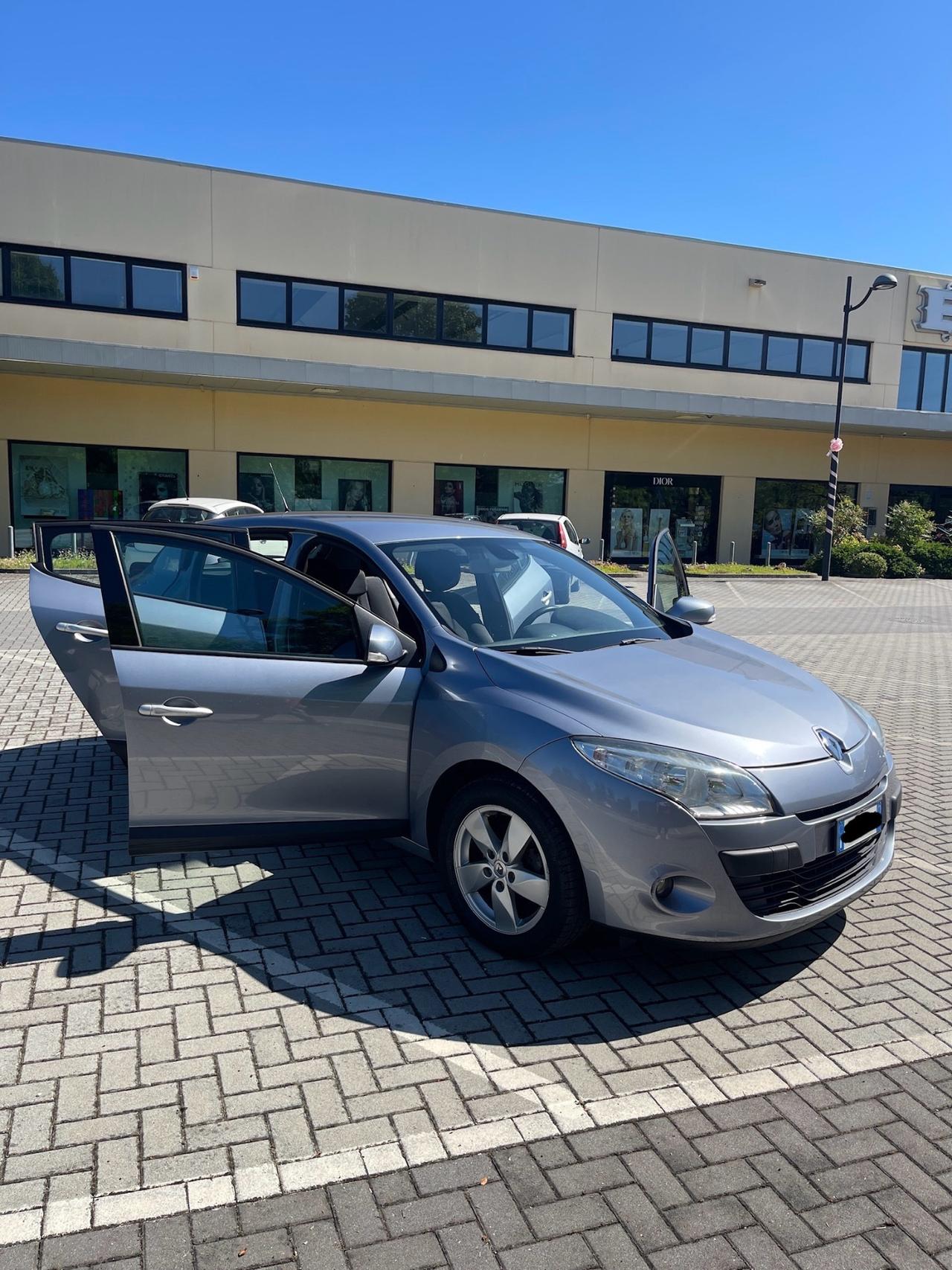 Renault Megane Mégane 1.5 dCi 110CV Attractive