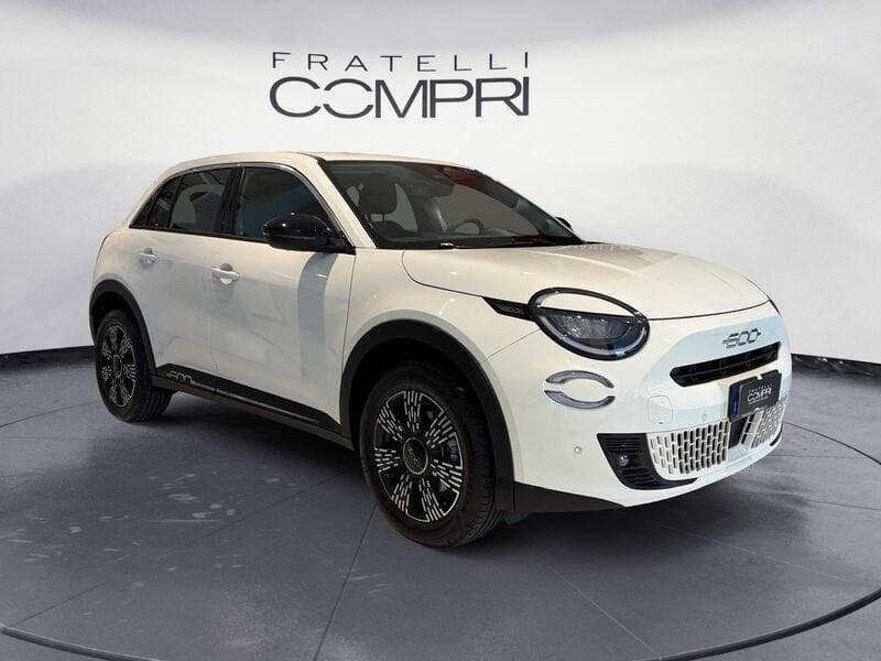 FIAT 600 1.2 Hybrid 145cv