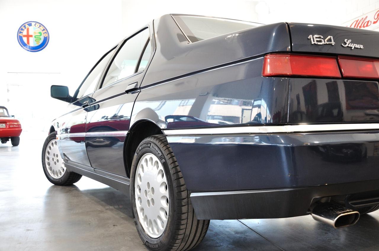 Alfa Romeo 164 2.0i V6 turbo cat Super CRS