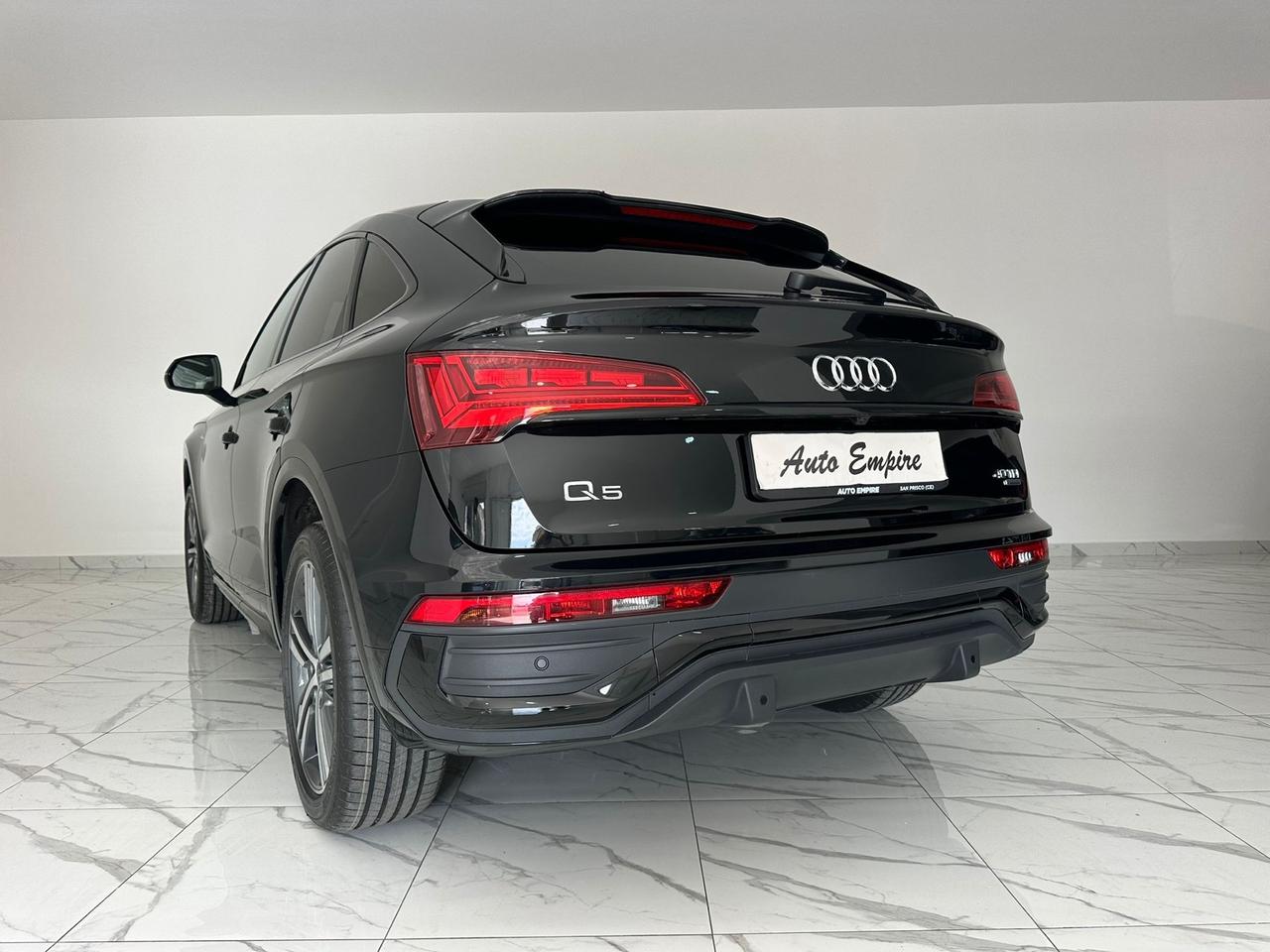 AUDI Q5 SPORTBACK S-LINE BLACK EDITION
