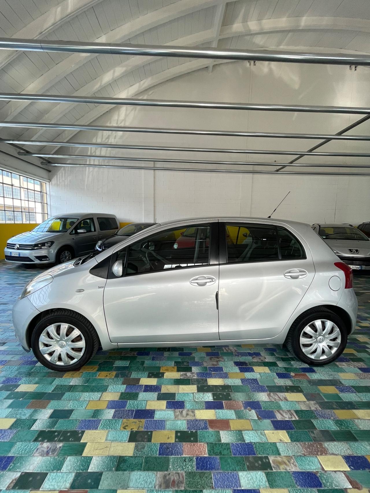 Toyota Yaris 1.3 5 porte