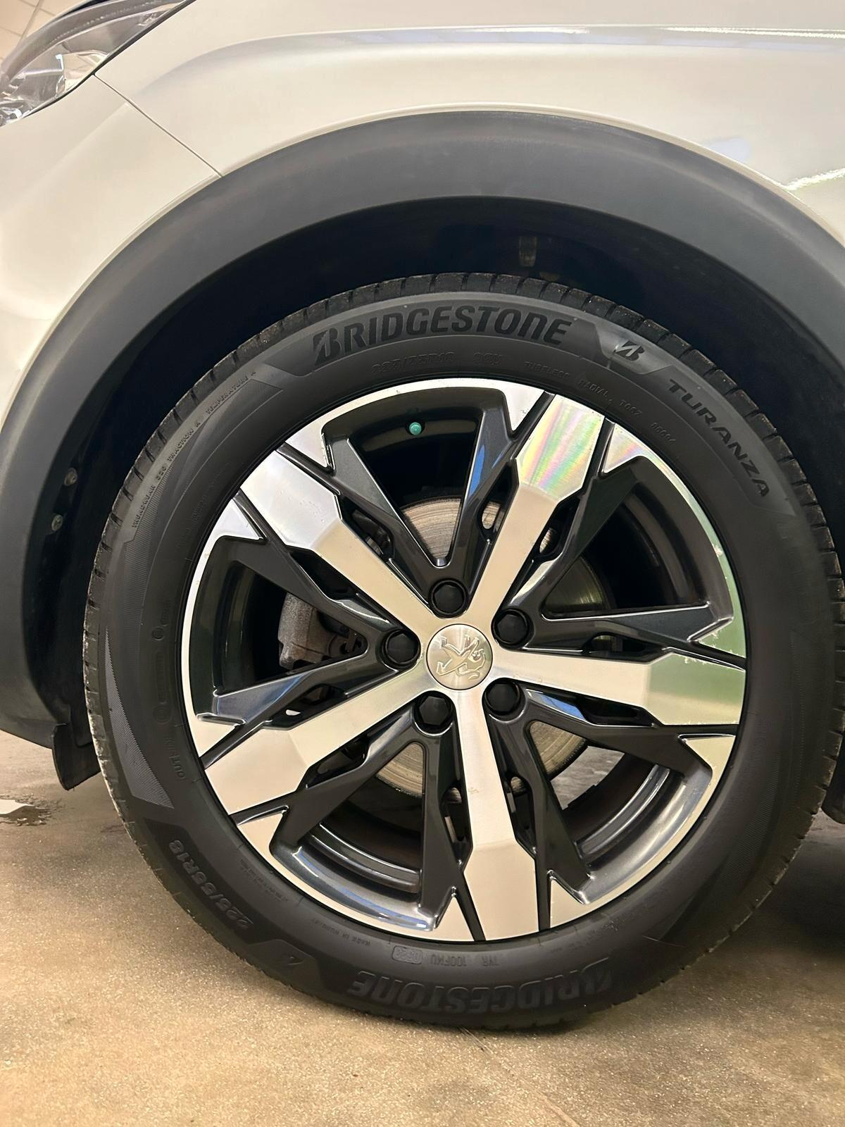 Peugeot 5008 BlueHDi 180 S&S EAT6 GT