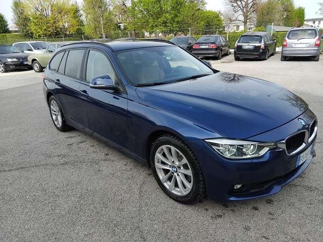 BMW 320 320d Touring xdrive Business Advantage auto