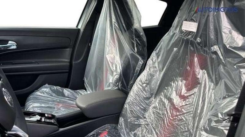 Alfa Romeo Junior 1.2 ibrida Speciale 145cv edct6