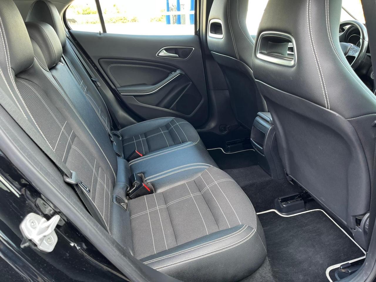 Mercedes-benz GLA 180 d Sport