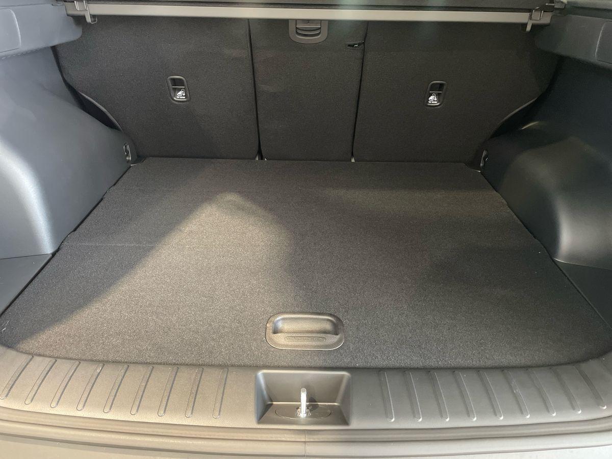 HYUNDAI TUCSON MY26 1.6HEV AT 2WD BUSINESS