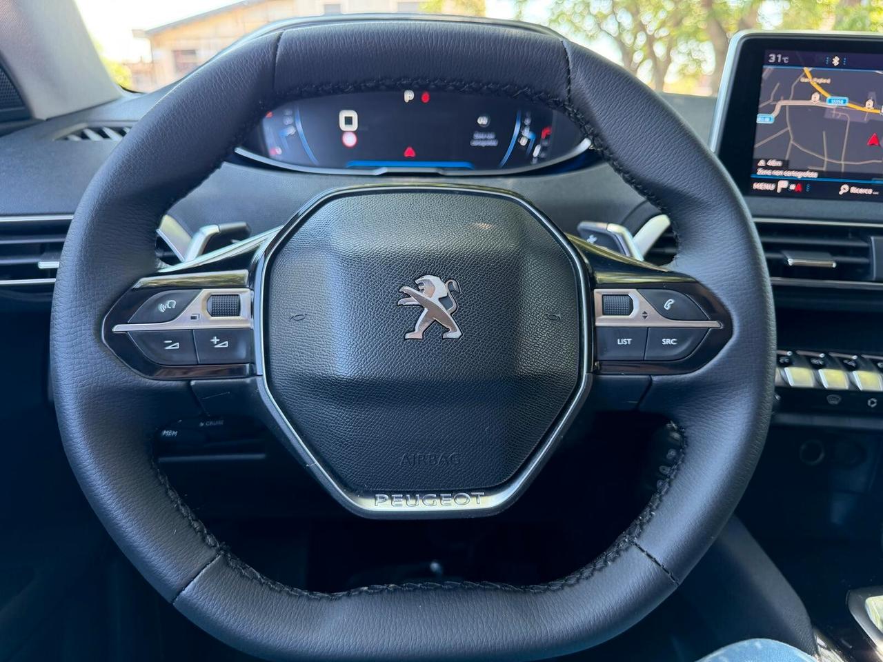Peugeot 3008 BlueHDi 120 S&S EAT6 Allure