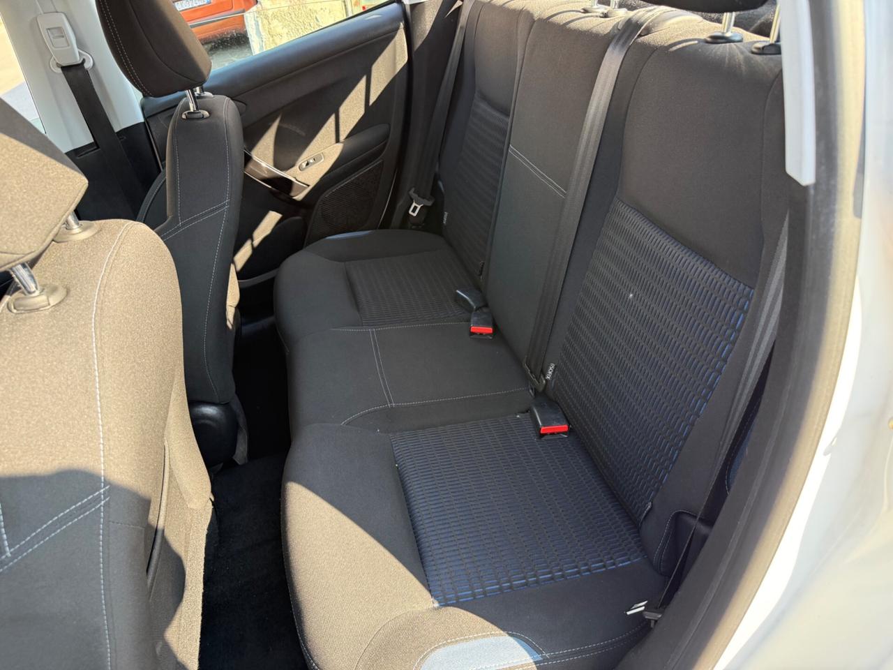 Peugeot 208 1.6 e-HDi 115 CV Stop&Start 5 porte Allure