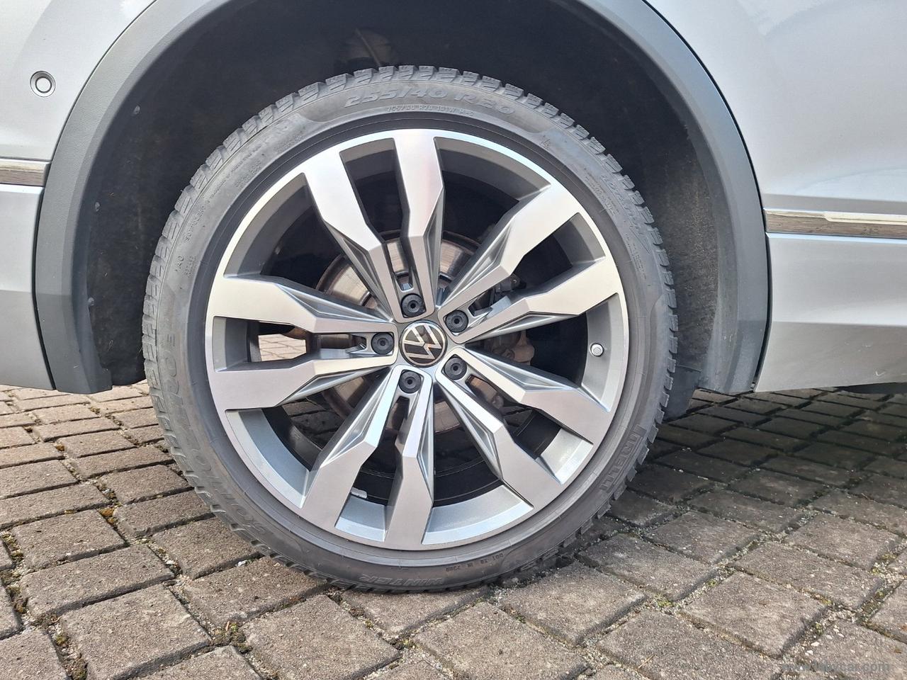 VOLKSWAGEN Tiguan Allsp. 4MOTION R-LINE TETTO PELLE