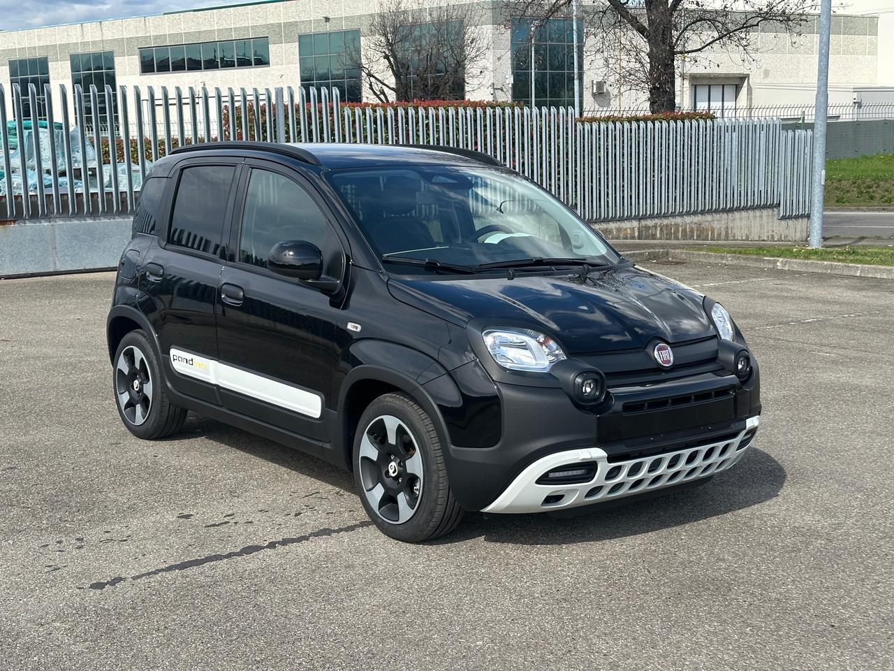 Fiat Panda Pandina 1.0 FireFly 65 CV Hybrid Cross