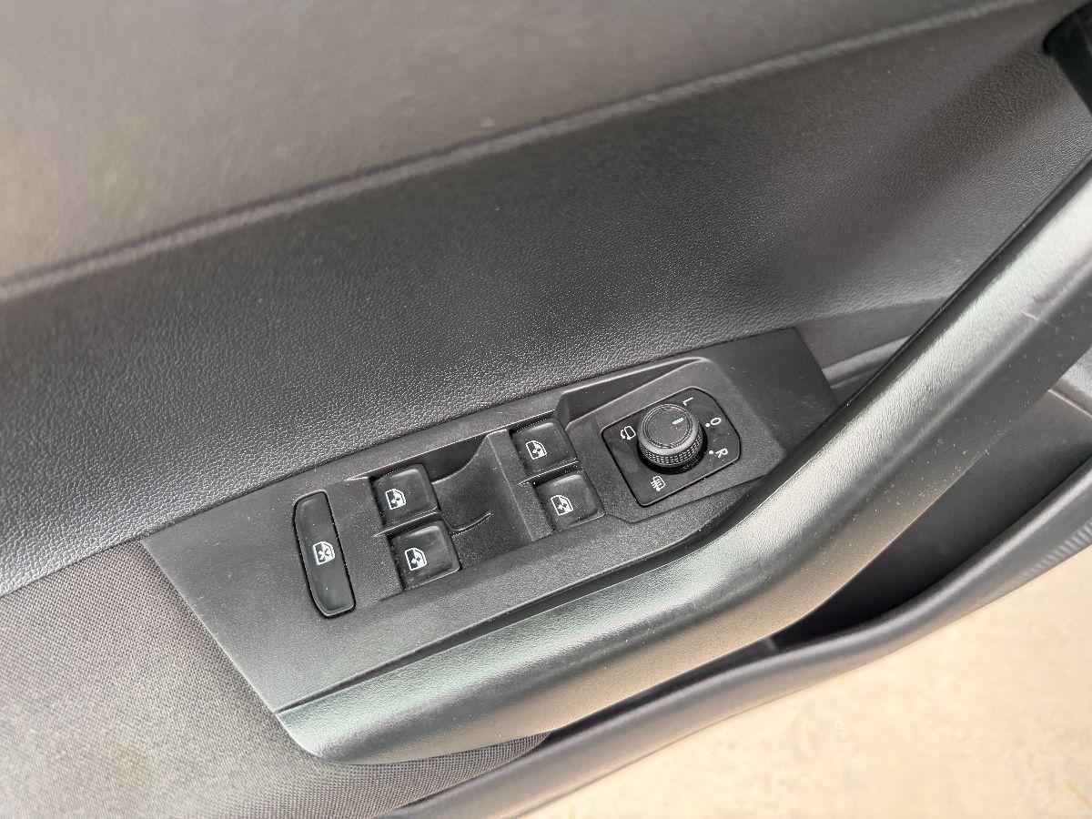 VOLKSWAGEN - Polo - 1.0 TSI Style