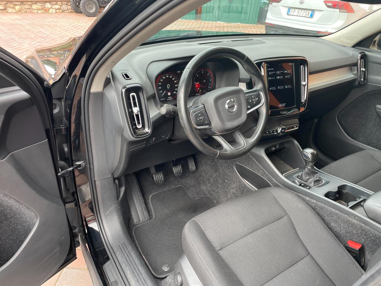 Volvo XC40 D3 Momentum
