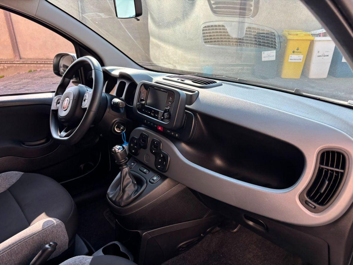 FIAT Panda 1.0 FireFly S&S Hybrid City Life 5posti