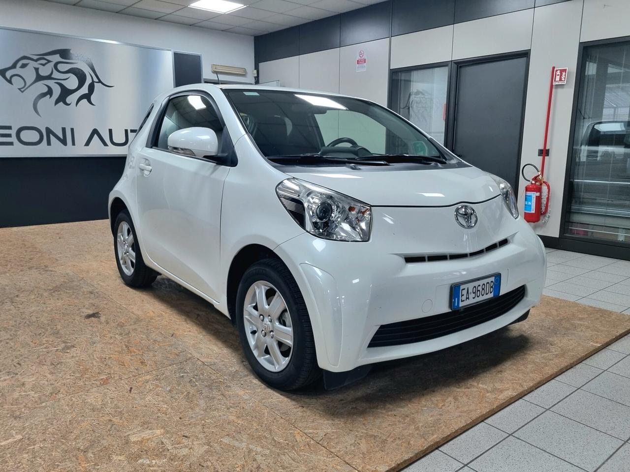 TOYOTA iQ 1.0 VVT 68CV MULTIDRIVE AUTOMATIC