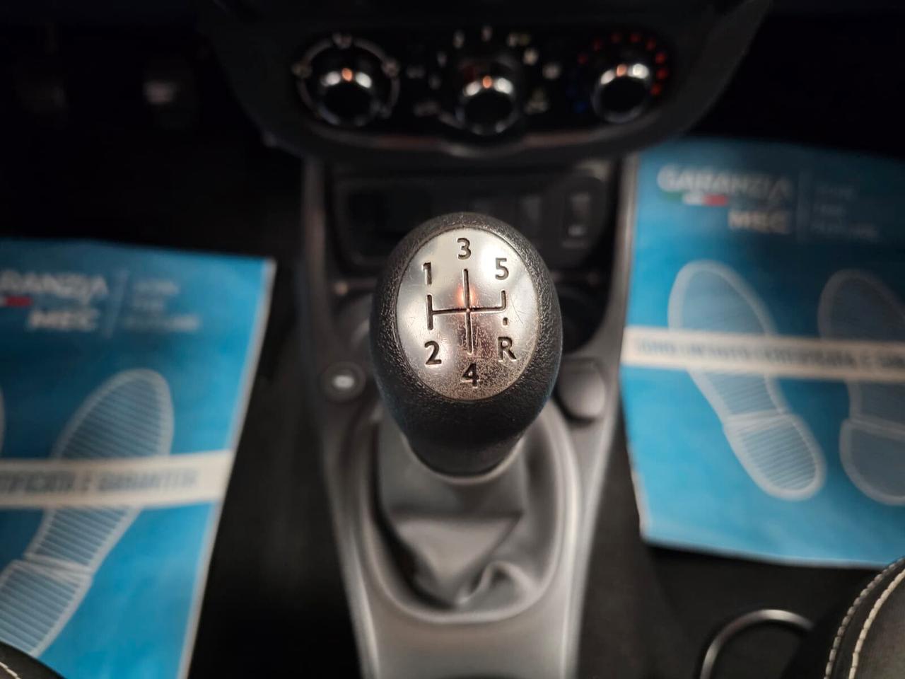 Dacia Duster 1.6 110CV 4x2 GPL Lauréate - NeoPatentati