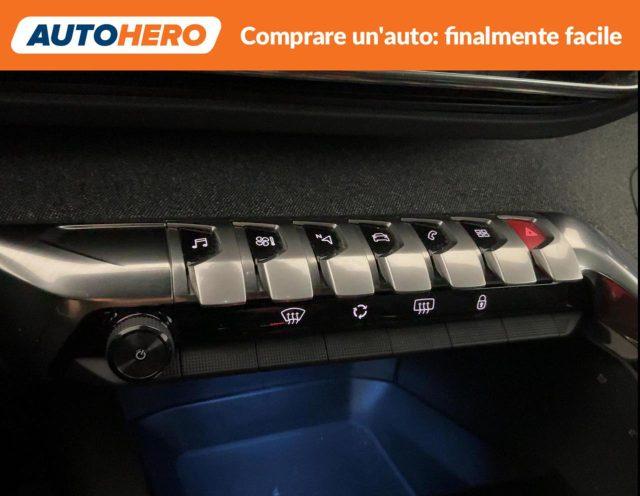 PEUGEOT 3008 BlueHDi 130 EAT8 Allure Pack