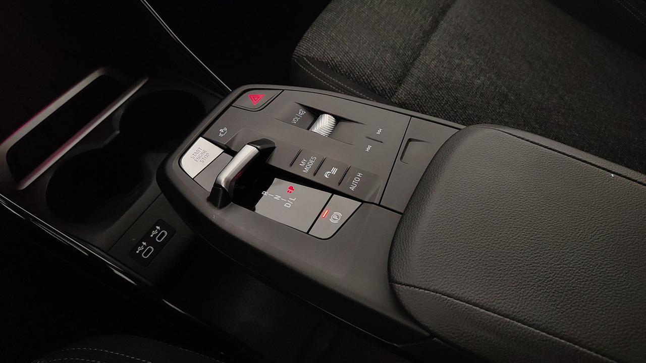 BMW Serie 2 U06 Active Tourer - 218i Active Tourer auto