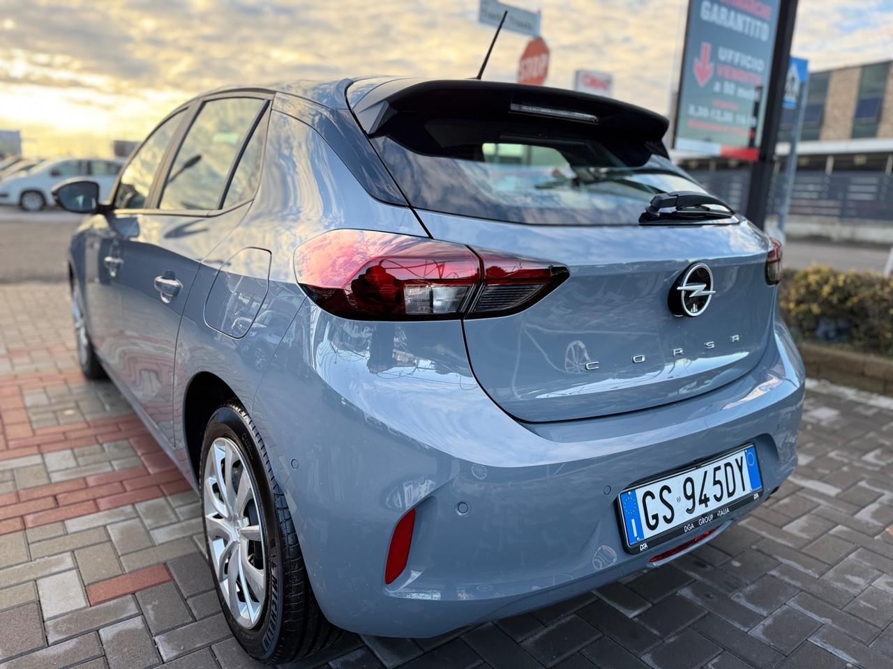 Opel Corsa 1.2 75CV MT5 NEOPATENTATI