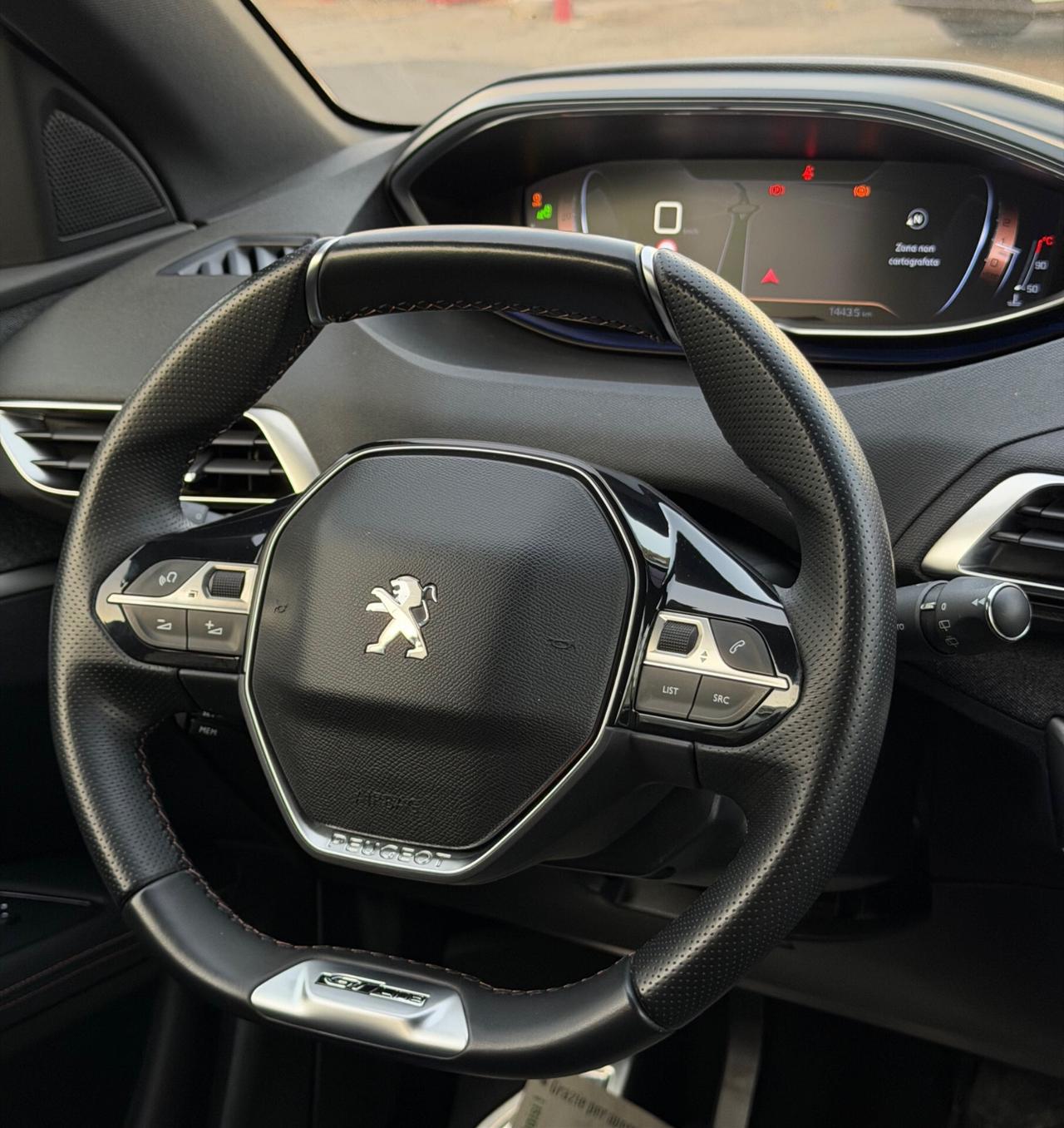 Peugeot 3008 1.6 BLUE-HDI 120CV GT-LINE