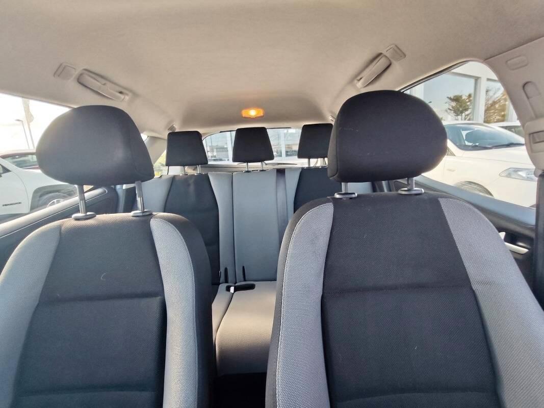 Peugeot 207 Station Wagon 1.6 hdi 16v One-Line