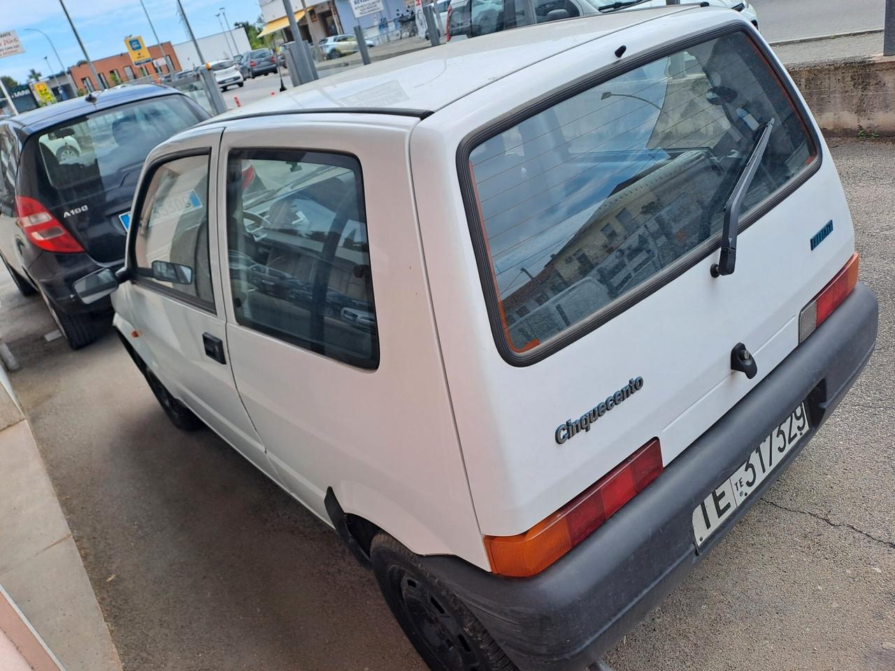 Fiat Cinquecento 900i cat