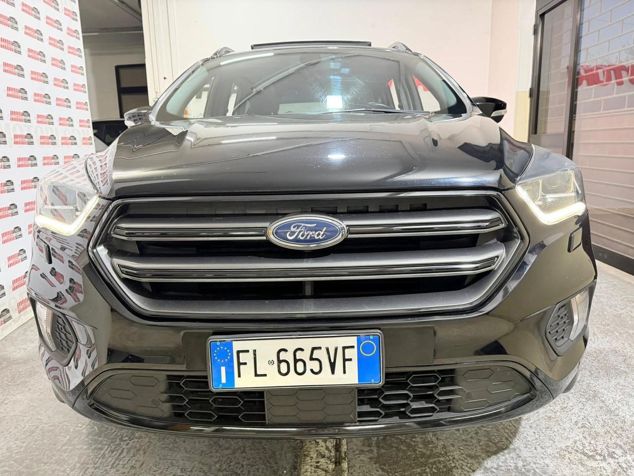 Ford Kuga 2.0 TDCI 150 CV S&S 2WD ST-Line