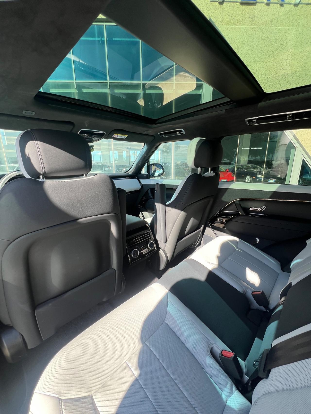 Land Rover Range Rover Sport 3.0 Autobiography 510 cv possibilità noleggio no scoring