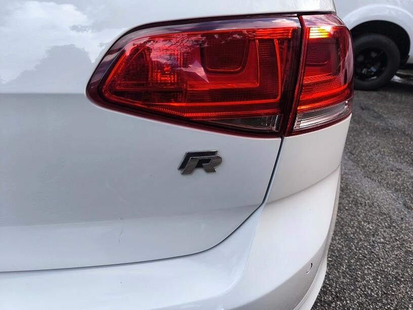 Volkswagen Golf 2.0 TDI 5p. 150 CV R-LINE