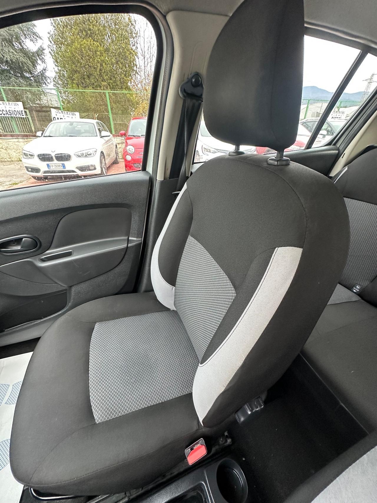 Dacia Sandero TCe 12V T-GPL 90CV Start&Stop La Gazzetta d. Sp.