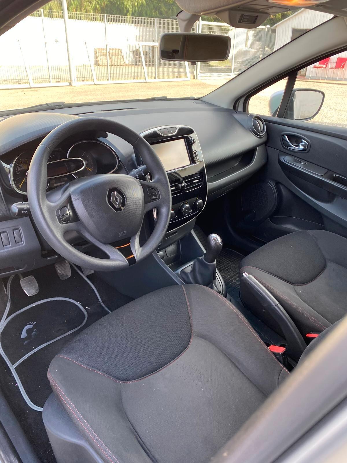 Renault Clio 1.2 75CV 5 porte Wave