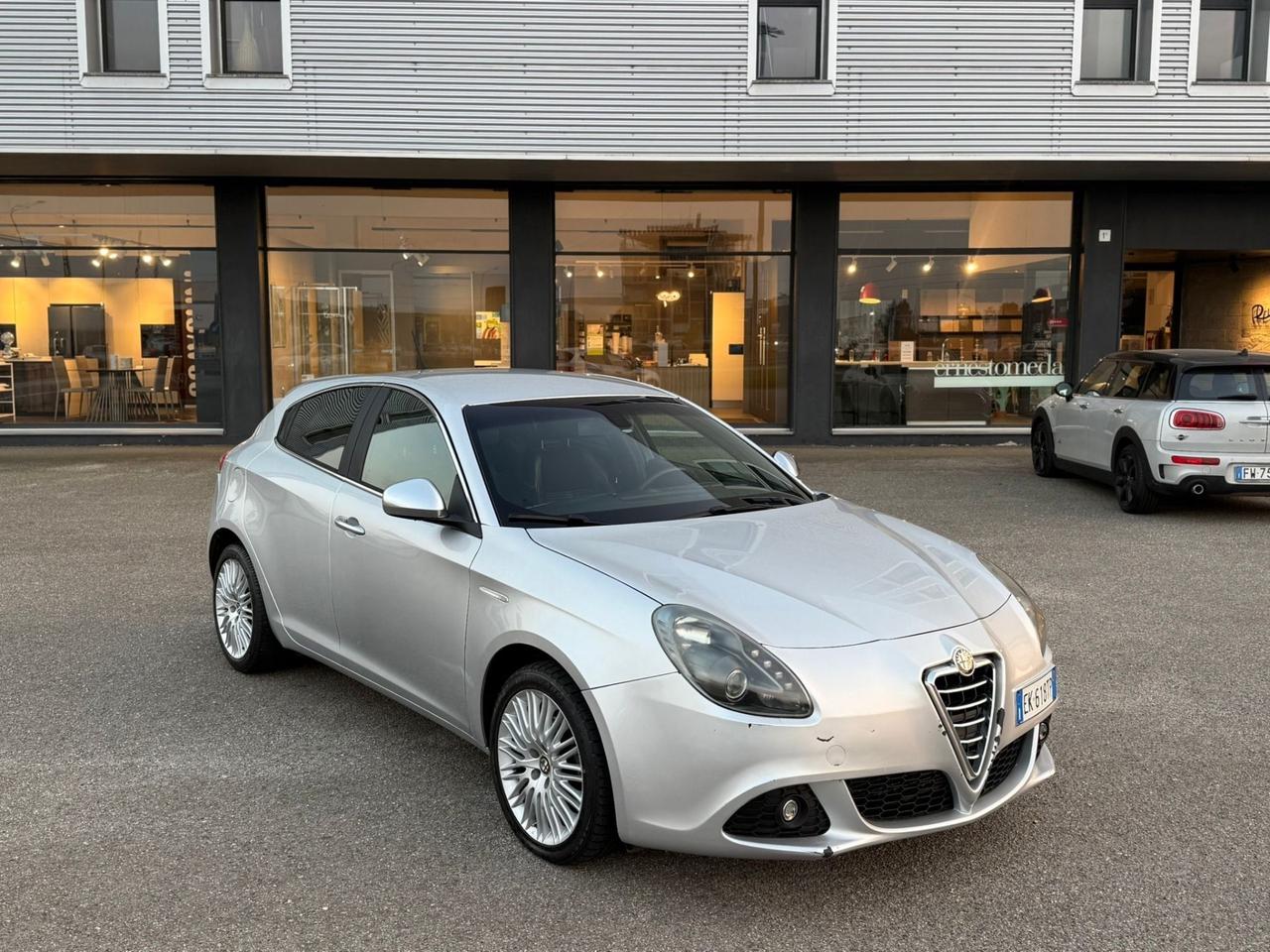Alfa Romeo Giulietta 1.6 JTDm-2 105 CV Exclusive