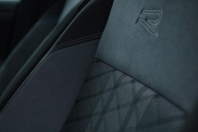 VOLKSWAGEN Taigo 1.0 TSI 115 CV TETTO DSG R-Line Prezzo Netto