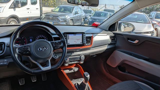 KIA Stonic Urban 1.6cc 110cv NAVIGATORE CAMERA POST.