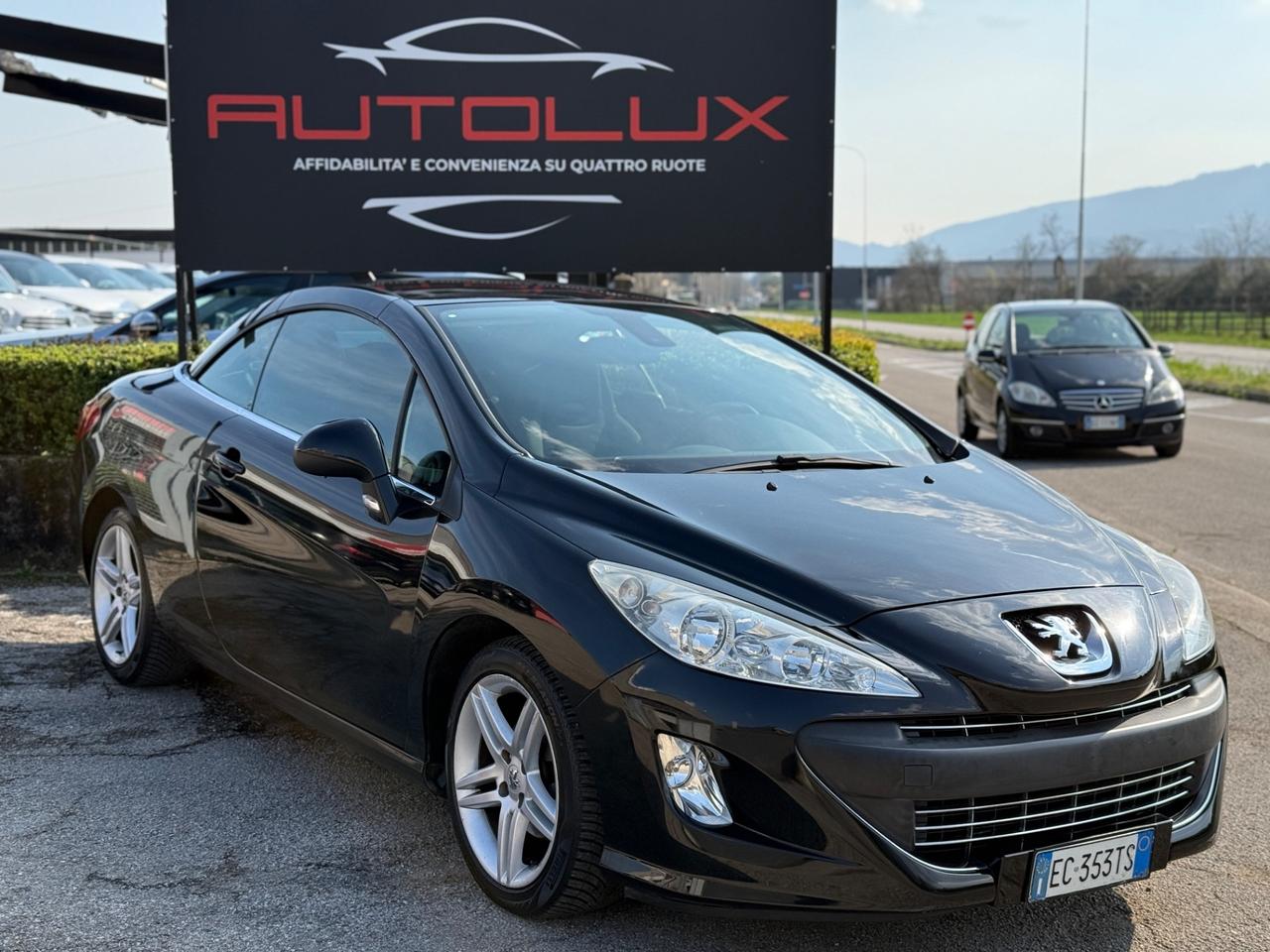 Peugeot 308 CABRIO 1.6 HDi 112CV CC Féline 2010