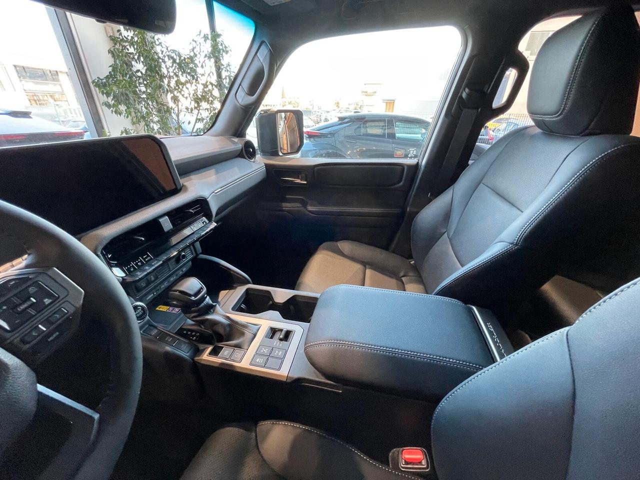 Toyota Land Cruiser Land Cruiser 2.8 D4D A/T AWD Adventure