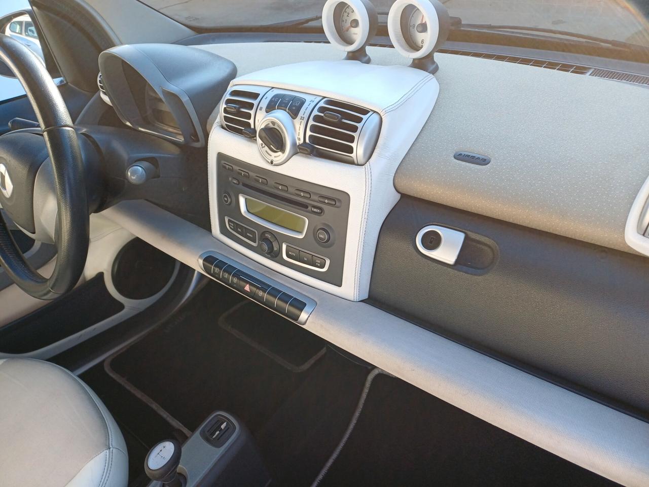 Smart ForTwo 1000 52 kW coupé passion