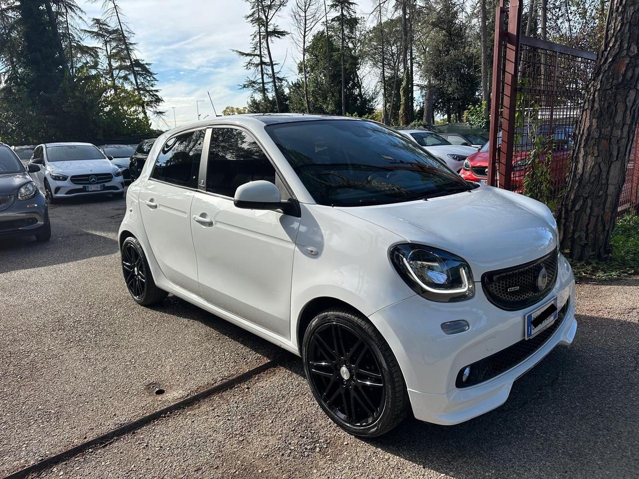 Smart ForFour BRABUS 0.9 Turbo twinamic Xclusive *promo*