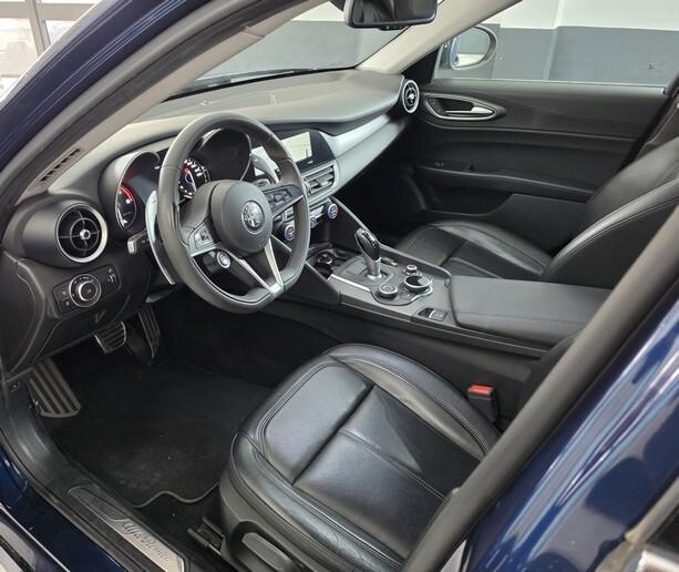 Alfa Romeo Giulia 2.2 Turbodiesel 180 CV AT8 Super