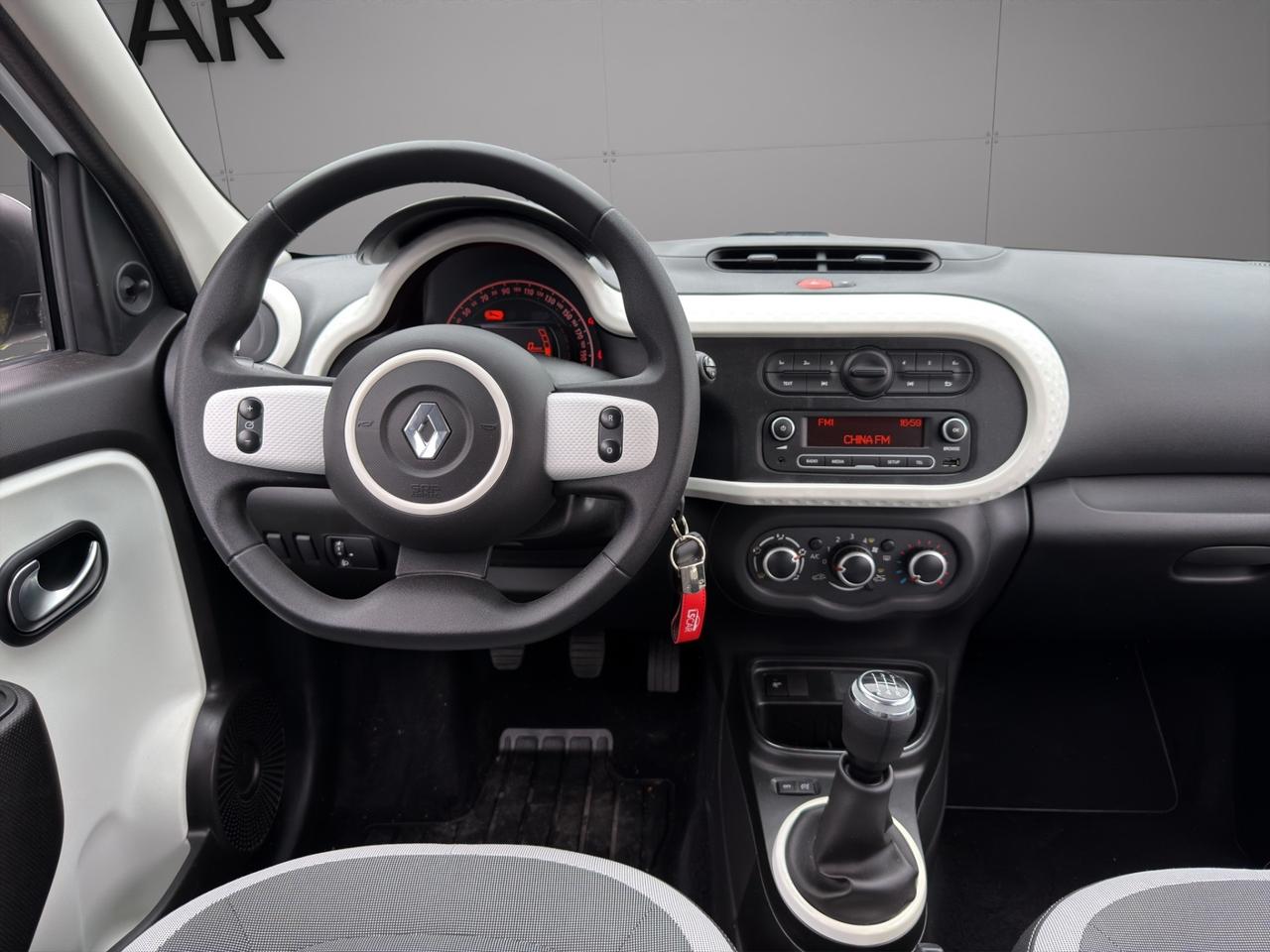 Renault - Twingo Limited 73cv