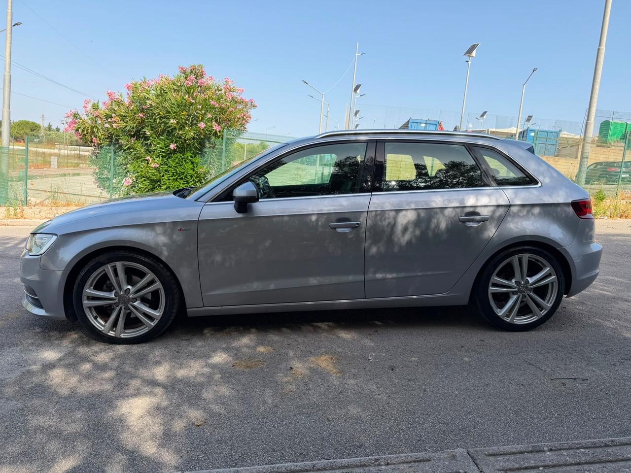 Audi A3 2.0 TDI 150 CV clean diesel S tronic Ambition