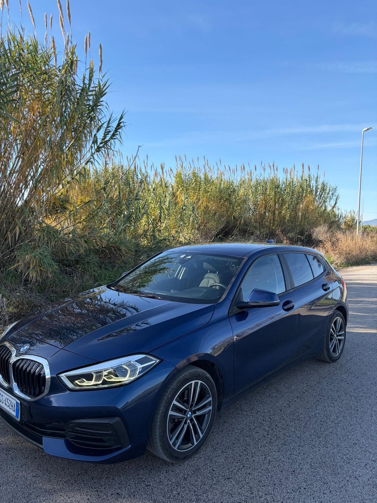 Bmw 116 116d 5p. Luxury