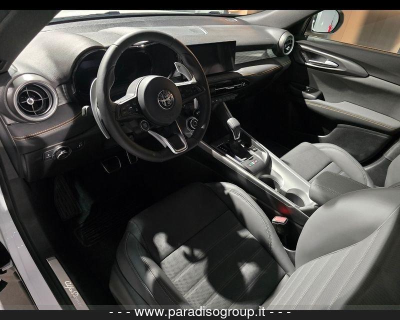 Alfa Romeo Tonale (638) My24 Plug-In Hybrid Q4280cv Veloce