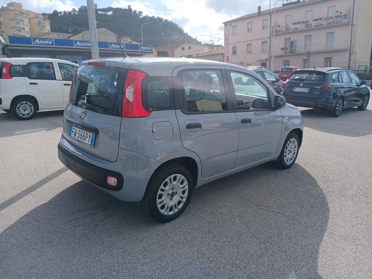 Fiat Panda 1.2 BENZINA 70CV 2019