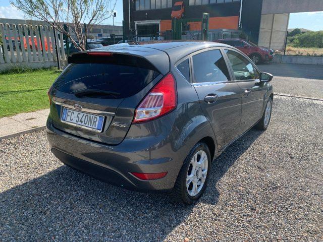 FORD Fiesta 1.5 TDCi 75CV 5 porte Titanium