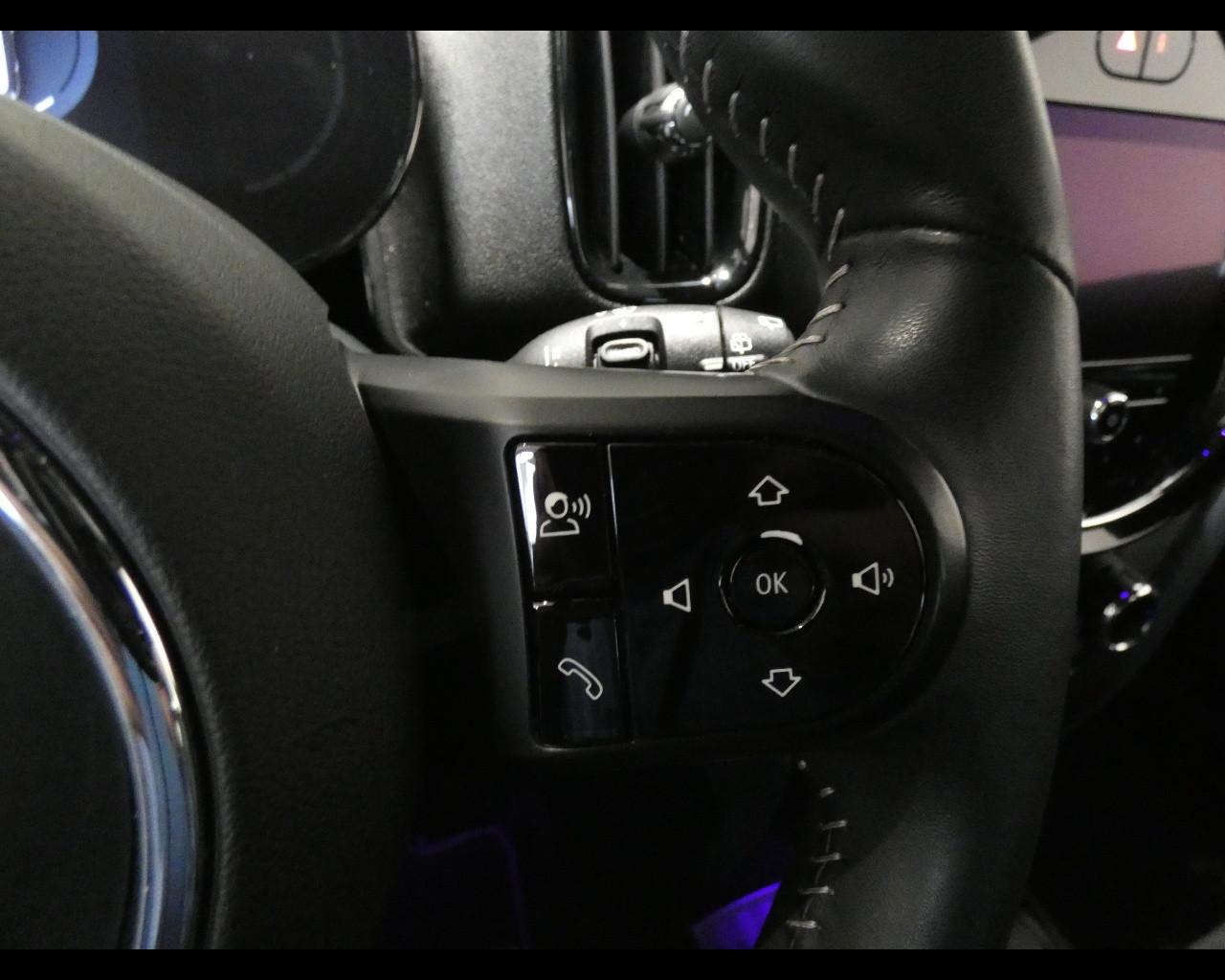 MINI Mini Countrym.(F60) - Mini 2.0 Cooper D Yours Countryman