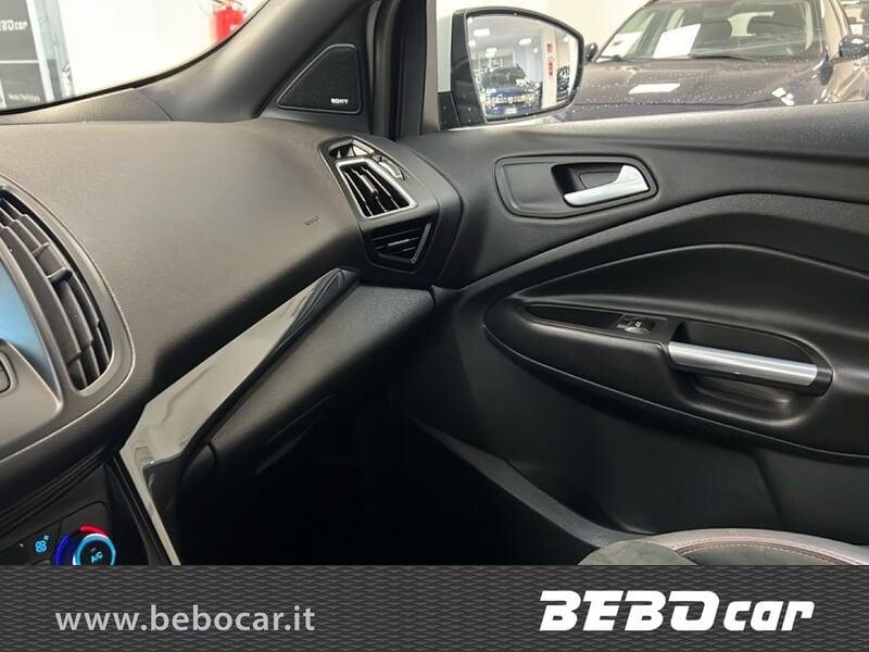 Ford Kuga 1.5 TDCi 120CV 2WD ST-Line Business