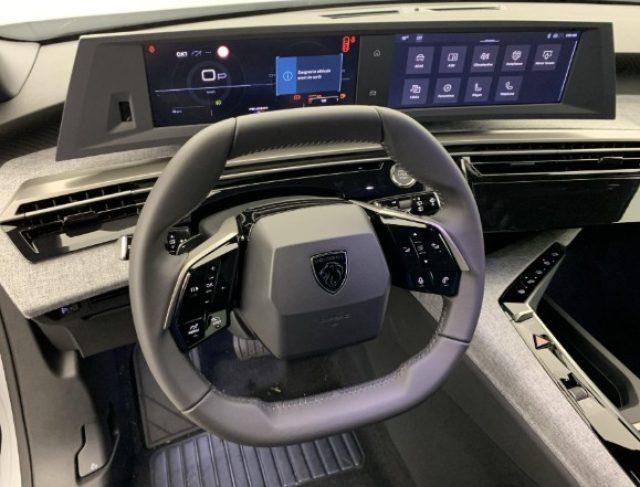 PEUGEOT 5008 Hybrid 145 e-DCS6 Allure